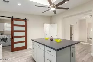 814 South 1st Avenue, Phoenix, AZ 85003 - Photo 10