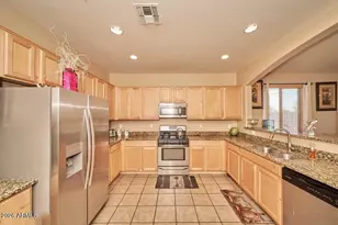 424 E Diamond Trail, San Tan Valley, AZ 85143 - Photo 4