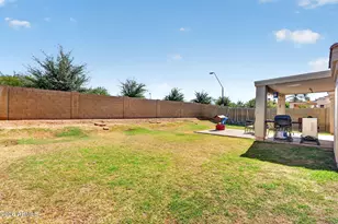 2335 E Sherri Dr, Gilbert, AZ 85296 - Photo 24