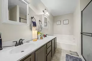 761 E Rosemonte Dr, Phoenix, AZ 85024 - Photo 28