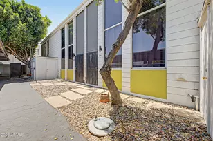 385 W Pierson St, Phoenix, AZ 85013 - Photo 2