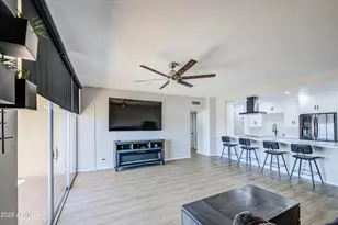 207 W Clarendon Ave, Phoenix, AZ 85013 - Photo 12