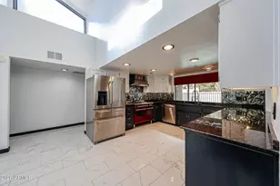 8444 N 7th Ave, Phoenix, AZ 85021 - Photo 10