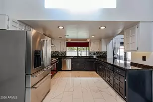 8444 N 7th Ave, Phoenix, AZ 85021 - Photo 12