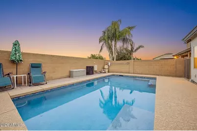 744 W Desert Hollow Drive, San Tan Valley, AZ 85143 - Photo 22