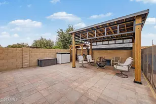744 W Desert Hollow Dr, San Tan Valley, AZ 85143 - Photo 18