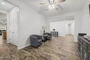 744 W Desert Hollow Dr, San Tan Valley, AZ 85143 - Photo 2