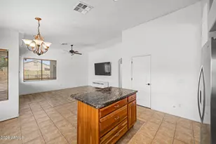 146 W Corriente Ct, San Tan Valley, AZ 85143 - Photo 14