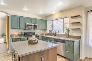 8602 W Joan De Arc Ave, Peoria, AZ 85381 - Photo 4