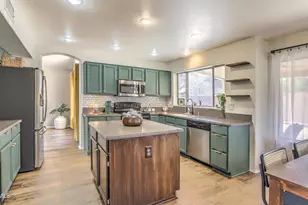 8602 W Joan De Arc Ave, Peoria, AZ 85381 - Photo 2