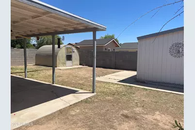 7965 W Montecito Avenue, Phoenix, AZ 85033 - Photo 8