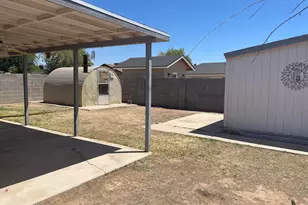 7965 W Montecito Ave, Phoenix, AZ 85033 - Photo 8