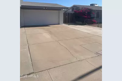 7965 W Montecito Avenue, Phoenix, AZ 85033 - Photo 14