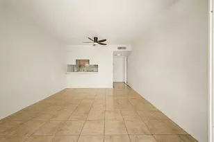 3033 E Devonshire Ave, Phoenix, AZ 85016 - Photo 8