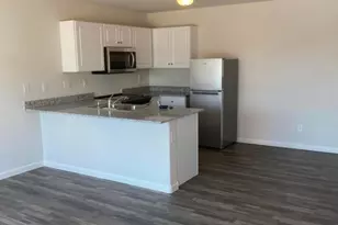 101 E Bobcat Pl, Casa Grande, AZ 85122 - Photo 1