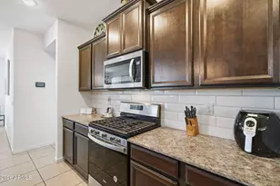 40579 W Jenna Ln, Maricopa, AZ 85138 - Photo 12