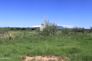 10177 S X7 Ranch Rd, Hereford, AZ 85615 - Photo 48