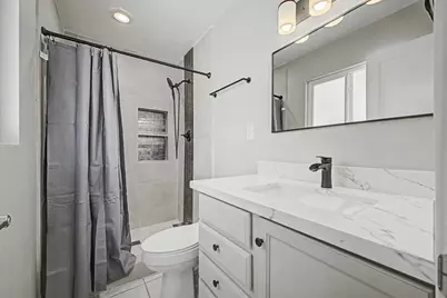8730 E Rancho Vista Drive, Scottsdale, AZ 85251 - Photo 14