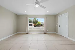 8730 E Rancho Vista Dr, Scottsdale, AZ 85251 - Photo 12