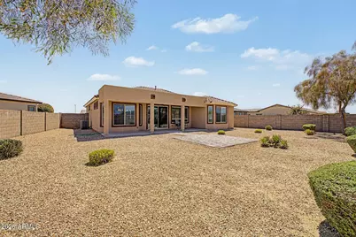 18076 W Redwood Lane, Goodyear, AZ 85338 - Photo 22