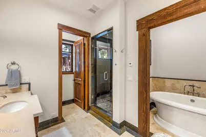 2398 E Del Rae Drive, Flagstaff, AZ 86005 - Photo 36