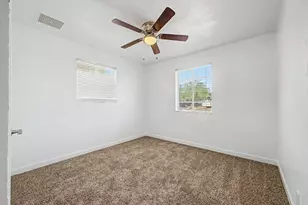 3519 W Orchid Ln, Phoenix, AZ 85051 - Photo 20