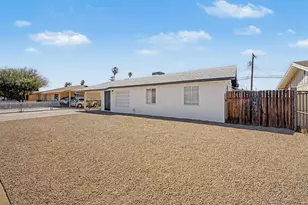 3519 W Orchid Ln, Phoenix, AZ 85051 - Photo 2