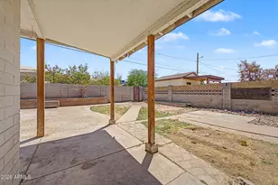 2031 N 37th Dr, Phoenix, AZ 85009 - Photo 28