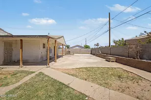 2031 N 37th Dr, Phoenix, AZ 85009 - Photo 34