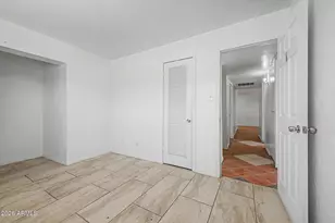 2031 N 37th Dr, Phoenix, AZ 85009 - Photo 26