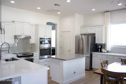 4291 S Danielson Way, Chandler, AZ 85249 - Photo 2
