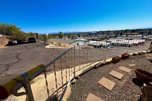 11811 N 19th Ave, Phoenix, AZ 85029 - Photo 8