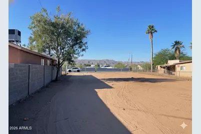 1820 E Jones Avenue #116, Phoenix, AZ 85040 - Photo 4