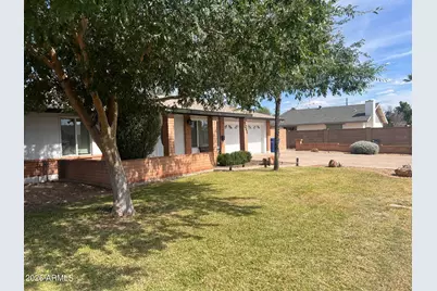 9041 N 42nd Avenue, Phoenix, AZ 85051 - Photo 6