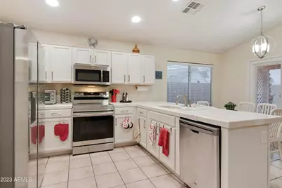 5174 W Kerry Lane, Glendale, AZ 85308 - Photo 14