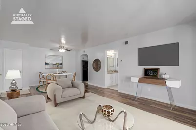 10444 N 69th Street #Apt 206, Paradise Valley, AZ 85253 - Photo 1