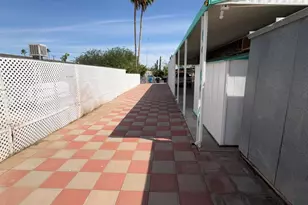 821 W Buist Ave, Phoenix, AZ 85041 - Photo 16