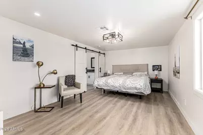 2539 E Campbell Avenue, Phoenix, AZ 85016 - Photo 12