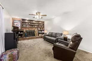 1047 E Fairfield St, Mesa, AZ 85203 - Photo 8