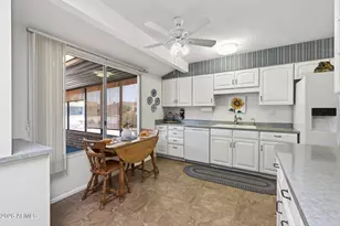 19826 N Signal Butte Cir, Sun City, AZ 85373 - Photo 18