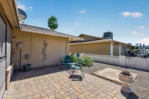 19826 N Signal Butte Cir, Sun City, AZ 85373 - Photo 6