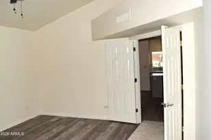 1019 E Desert Cove Ave, Phoenix, AZ 85020 - Photo 30