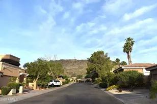 1019 E Desert Cove Ave, Phoenix, AZ 85020 - Photo 26