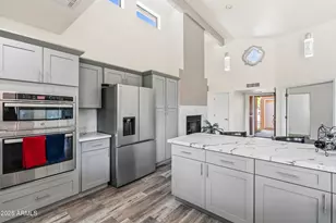 1019 E Desert Cove Ave, Phoenix, AZ 85020 - Photo 2