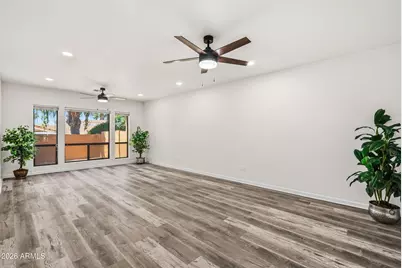1019 E Desert Cove Avenue, Phoenix, AZ 85020 - Photo 12