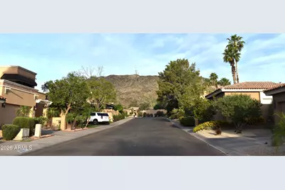 1019 E Desert Cove Avenue, Phoenix, AZ 85020 - Photo 10