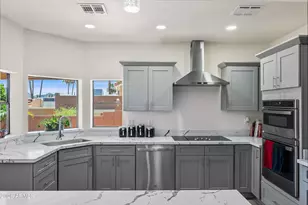 1019 E Desert Cove Ave, Phoenix, AZ 85020 - Photo 8