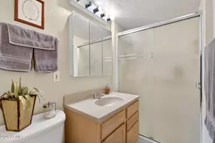 4203 N 36th St, Phoenix, AZ 85018 - Photo 14