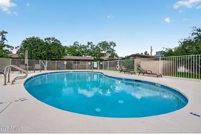 4203 N 36th Street #11, Phoenix, AZ 85018 - Photo 24