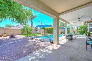 17939 W Maui Ln, Surprise, AZ 85388 - Photo 38